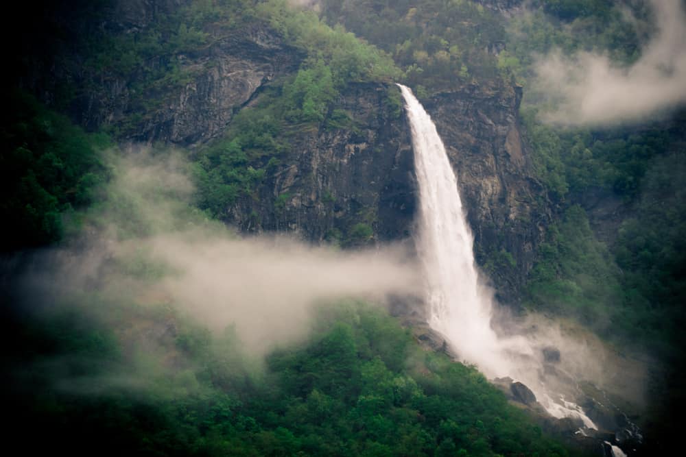 Flam Railway Waterfall | Pretty Prudent